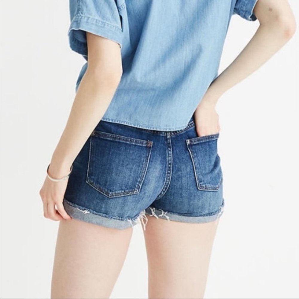 Madewell High-Rise Denim Shorts in Glenoaks Wash: Cutoff Edition